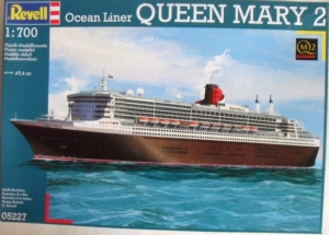 REVELL 1/700 05227 QUEEN MARY 2